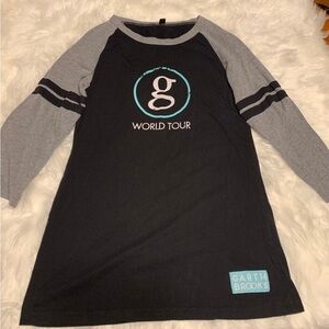 Garth Brooks 3/4 sleeve shirt